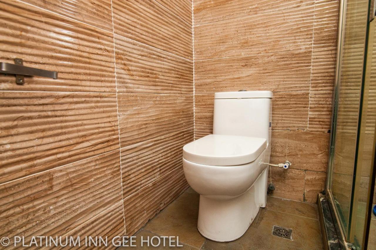 Platinum Inn Gee Hotel Suru Lere Exterior photo